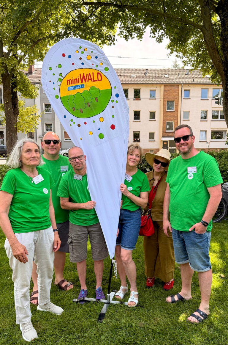 Das Projekt miniWald präsentiert sich auf dem Dinslakener Ehrentag